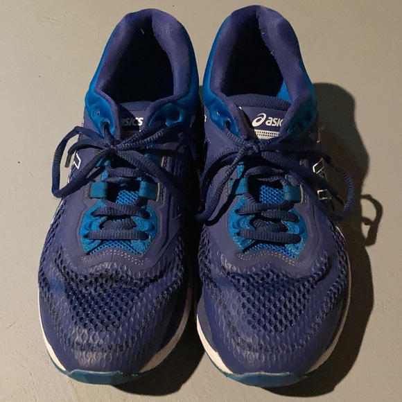 ASICS running sneakers - Picture 3 of 5